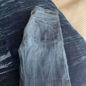 Woman’s jeans size 30